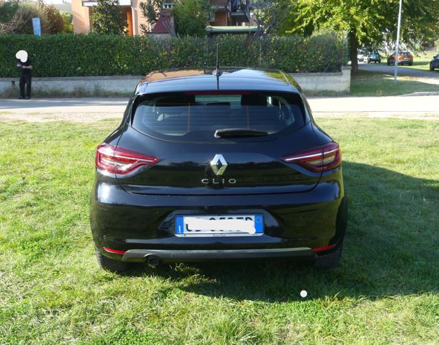 RENAULT Clio usata, con Autoradio