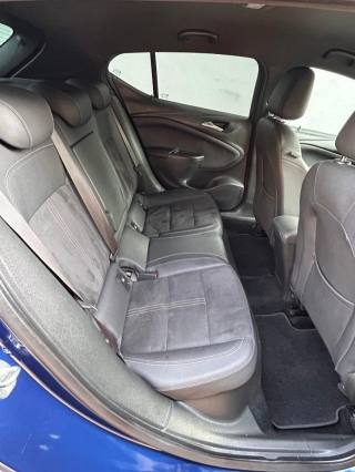 OPEL Astra usata, con Cruise Control