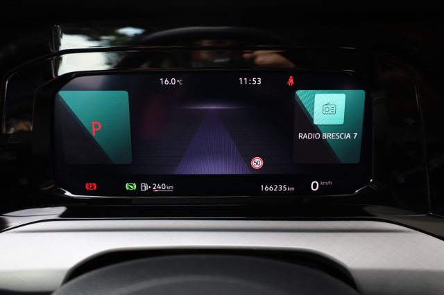 VOLKSWAGEN Golf Variant usata, con MP3