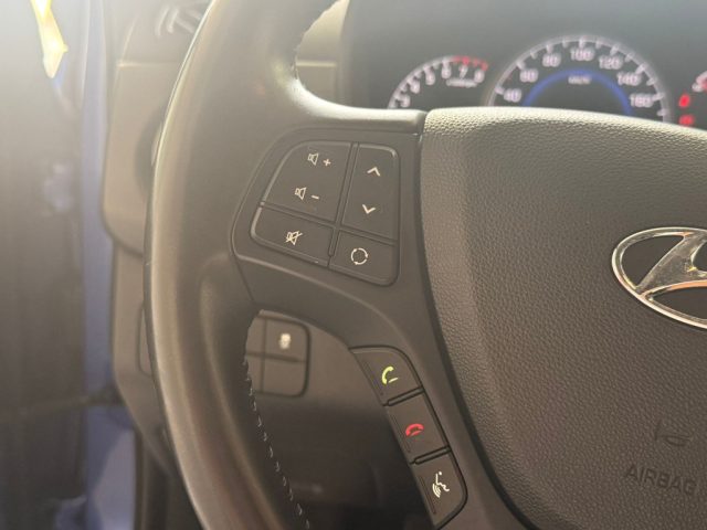 HYUNDAI i10 usata, con Sedile posteriore sdoppiato