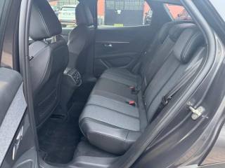 PEUGEOT 3008 usata, con USB