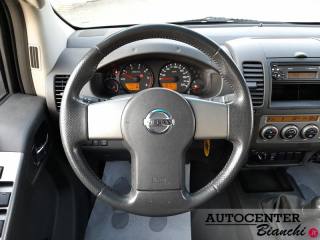 NISSAN Navara usata, con Specchietti laterali elettrici