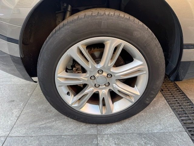 LAND ROVER Range Rover Velar usata, con Fari Xenon