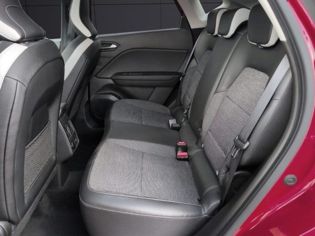 RENAULT Captur usata, con Servosterzo