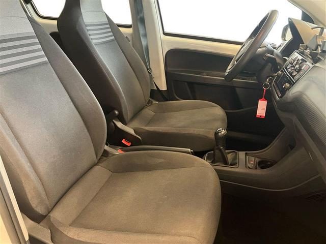 VOLKSWAGEN up! usata, con Cruise Control