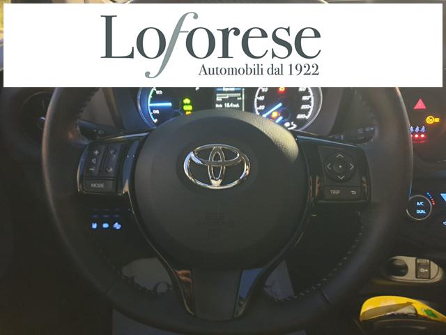 TOYOTA Yaris usata, con Autoradio digitale