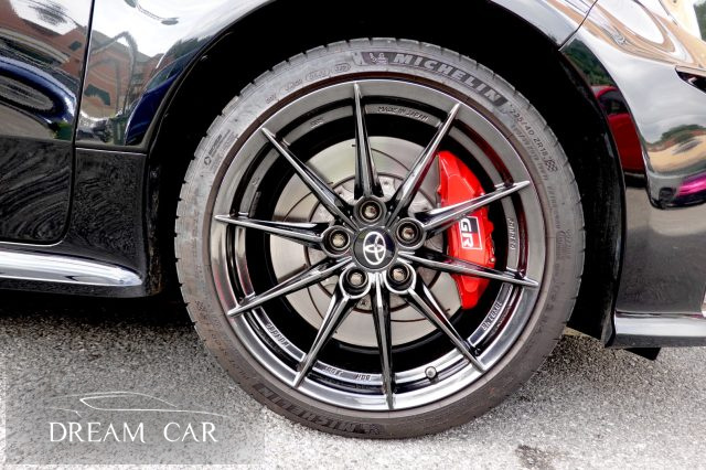 TOYOTA Yaris usata, con Fendinebbia