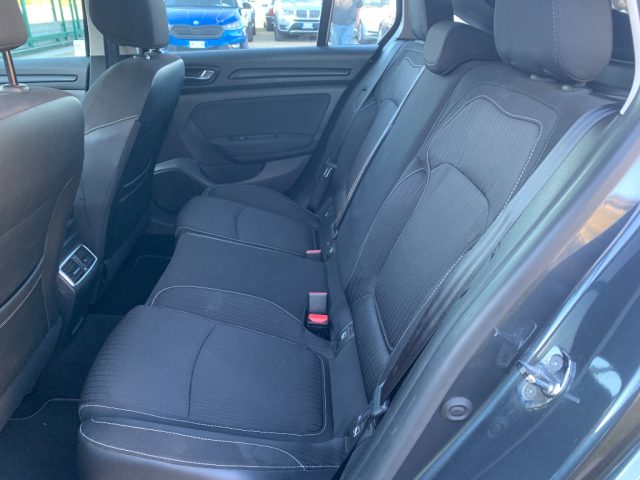 RENAULT Megane usata, con Controllo automatico clima