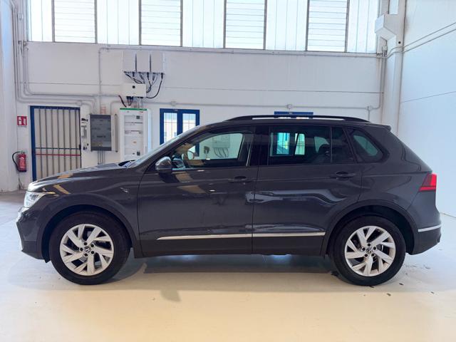 VOLKSWAGEN Tiguan usata, con Airbag