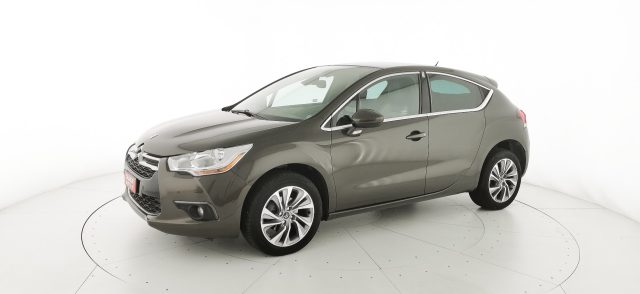 DS AUTOMOBILES DS 4 usata, con Bracciolo