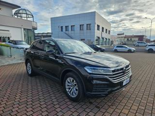 VOLKSWAGEN Touareg usata, con Controllo trazione