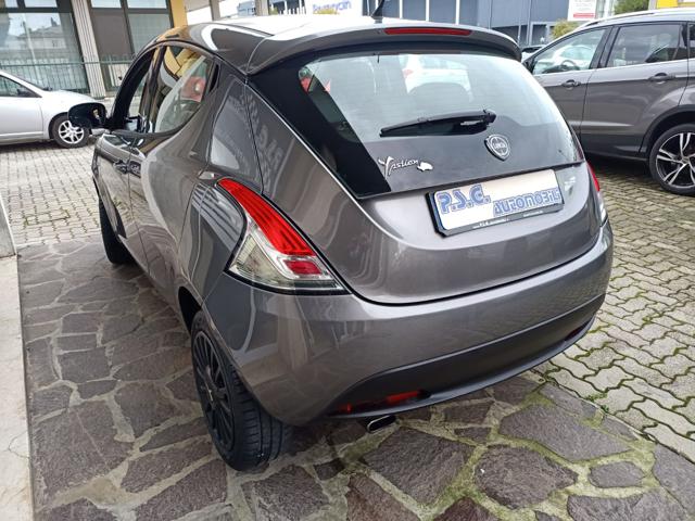 LANCIA Ypsilon usata, con Airbag