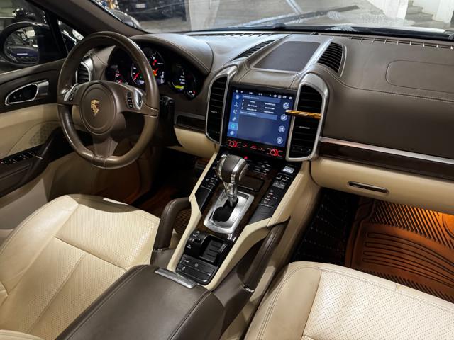 PORSCHE Cayenne usata, con Controllo automatico clima