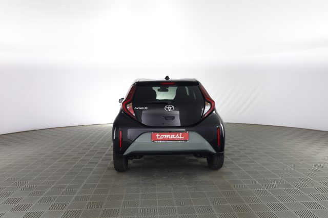 TOYOTA Aygo X usata 4