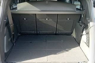 PEUGEOT 5008 usata, con Climatizzatore