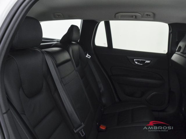 VOLVO V60 usata 10