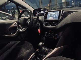 PEUGEOT 2008 usata, con Controllo trazione