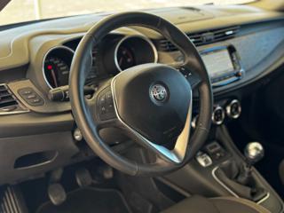 ALFA ROMEO Giulietta usata, con Park Distance Control