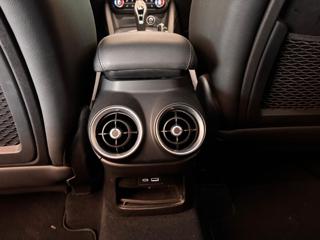 ALFA ROMEO Stelvio usata, con Volante in pelle