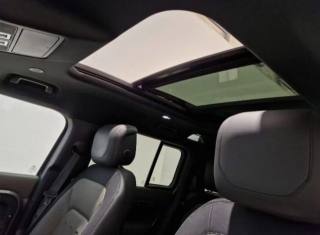 LAND ROVER Defender usata, con Autoradio