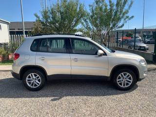 VOLKSWAGEN Tiguan usata, con Autoradio
