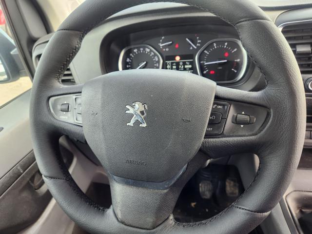PEUGEOT Expert usata, con Park Distance Control