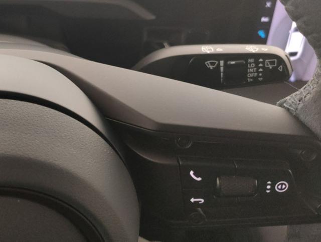 PORSCHE Taycan usata, con Servosterzo