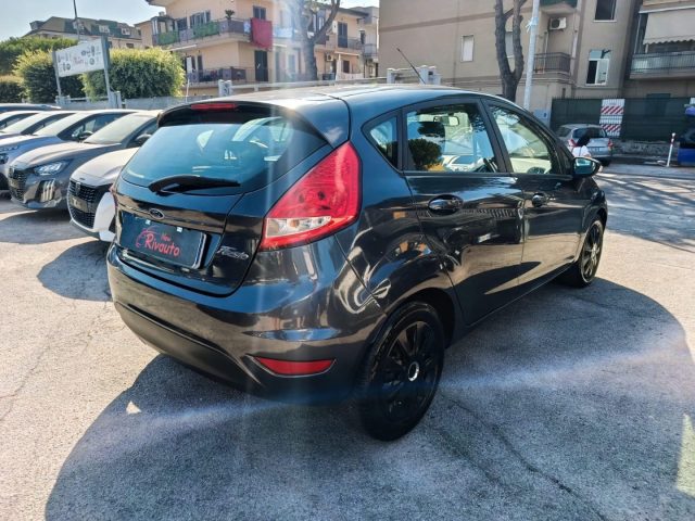 FORD Fiesta usata, con Boardcomputer
