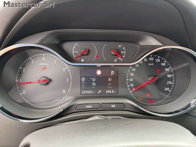 OPEL Crossland usata, con MP3