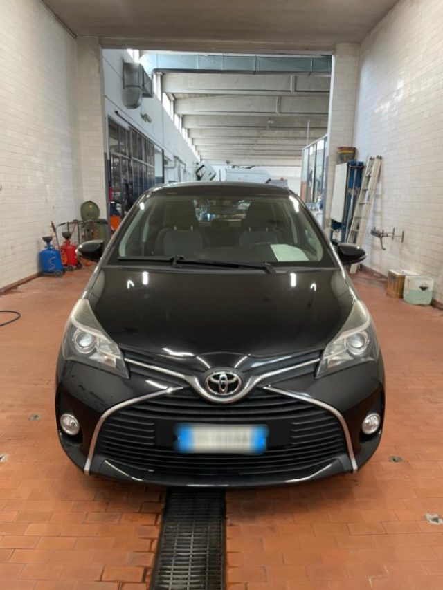 TOYOTA Yaris usata, con Controllo trazione
