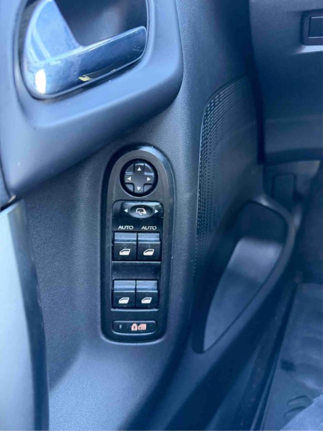 CITROEN C3 usata, con Controllo automatico clima