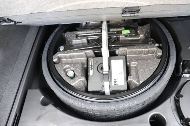 AUDI Q8 usata, con Gancio traino