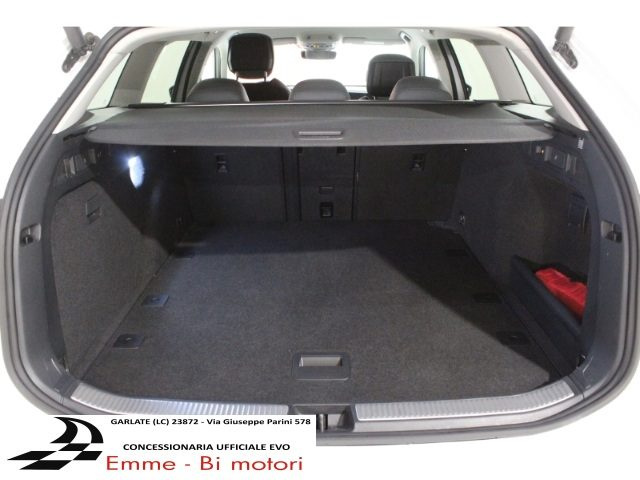 VOLKSWAGEN Passat usata, con Fendinebbia