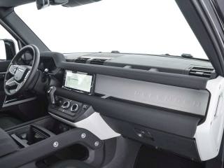 LAND ROVER Defender usata 2