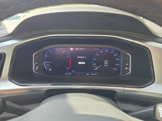 VOLKSWAGEN T-Roc usata 50