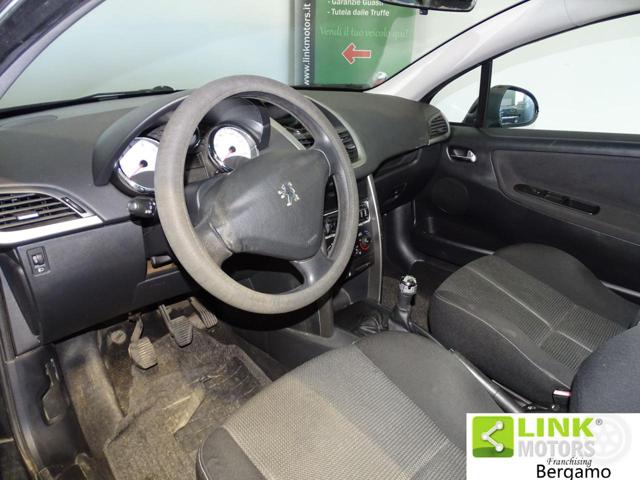 PEUGEOT 207 usata, con Fendinebbia