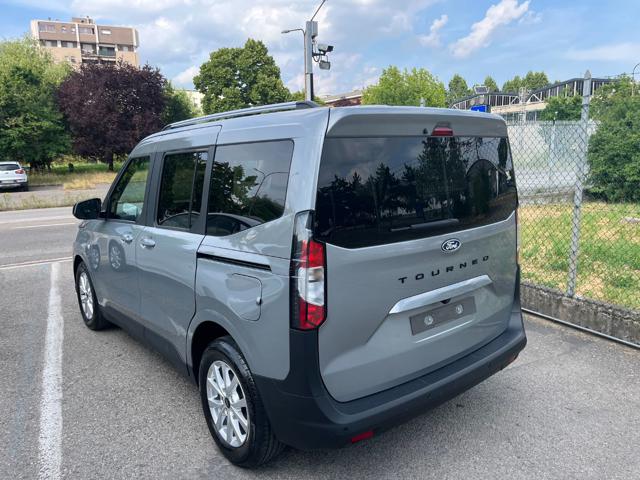 FORD Tourneo Courier usata, con Airbag Passeggero