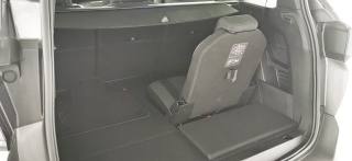 PEUGEOT 5008 usata, con Touch screen