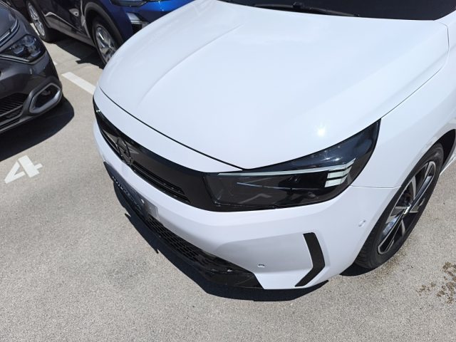 OPEL Corsa usata, con Sensori di parcheggio posteriori