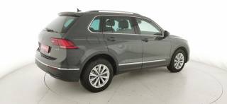 VOLKSWAGEN Tiguan usata, con Leve al volante