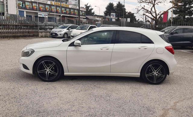 MERCEDES-BENZ A 180 usata, con Autoradio