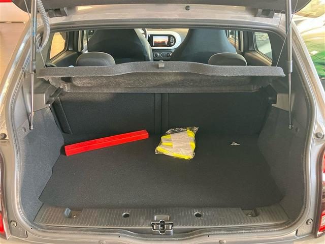 RENAULT Twingo usata 22