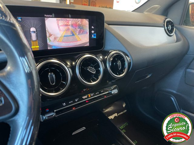MERCEDES-BENZ B 180 usata, con Interni in pelle