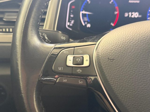 VOLKSWAGEN T-Roc usata, con Bracciolo