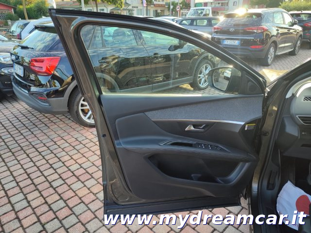 PEUGEOT 3008 usata 26