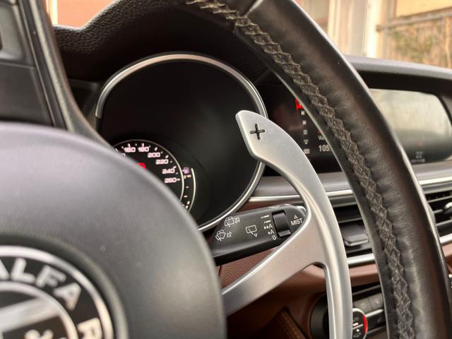 ALFA ROMEO Stelvio usata, con Park Distance Control