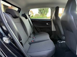 VOLKSWAGEN up! usata 13