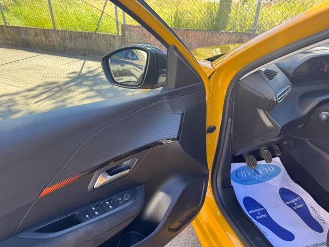 PEUGEOT 208 usata, con Autoradio