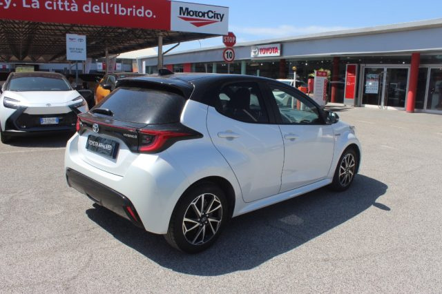 TOYOTA Yaris usata, con Riconoscimento dei segnali stradali