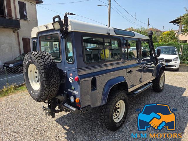 LAND ROVER Defender usata, con Autoradio